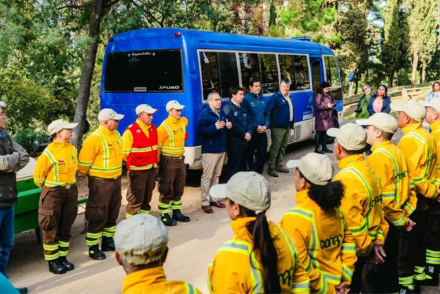 Maule anticipa brigadas forestales: cinco aeronaves y 80 km de cortafuegos para Fiestas Patrias