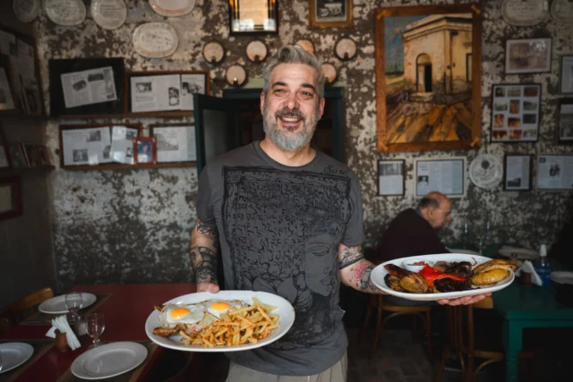 Azcuénaga: el pueblo argentino que resucitó en torno a la cocina