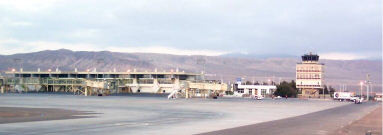 Aeropuerto Andrés Sabella Gálvez