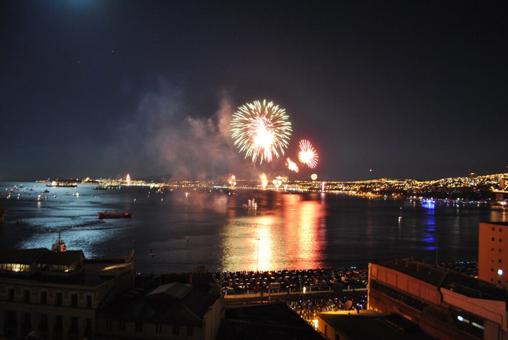 Año Nuevo en el Mar 2026-2027 (Valparaíso y Viña del Mar)