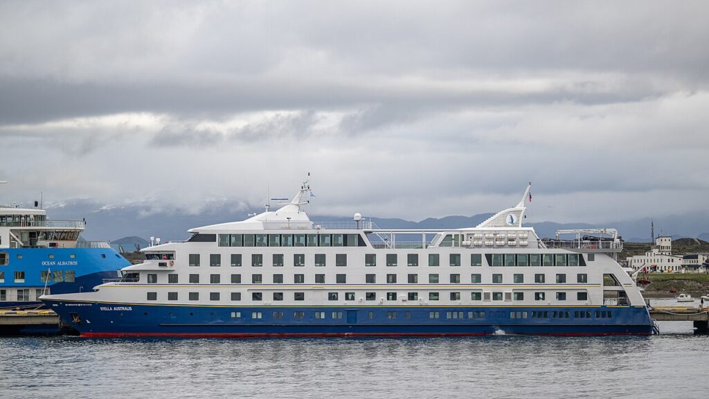 Cruceros Australis