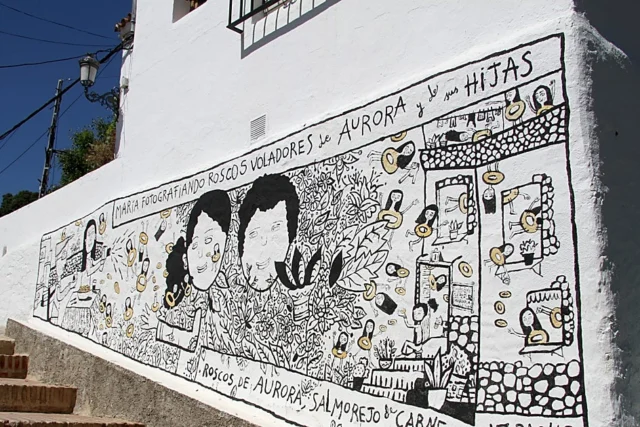 Genalguacil, el pueblo museo de Málaga que vive entre castaños y arte