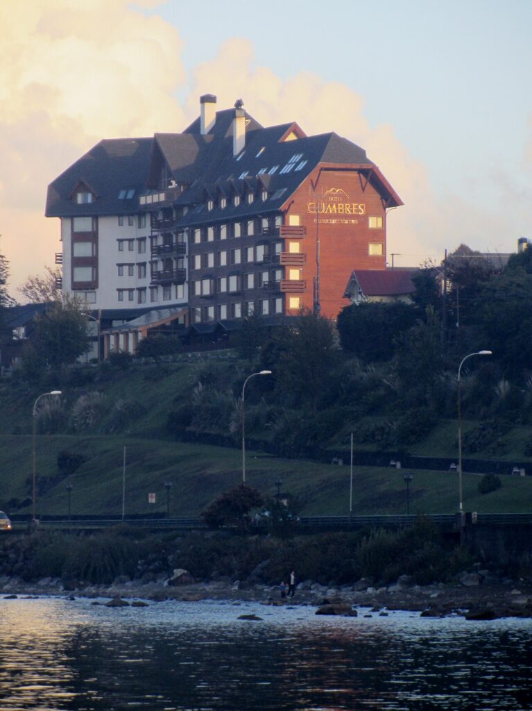 Hotel Cumbres Puerto Varas