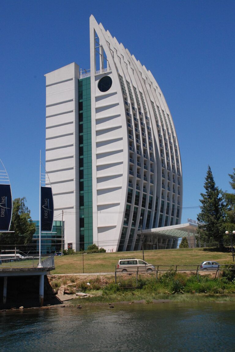 Hotel Dreams Valdivia
