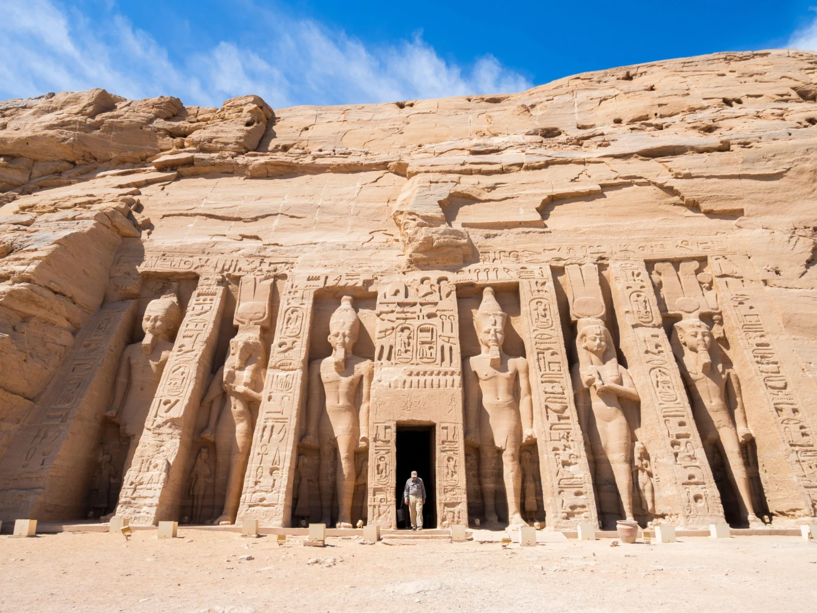 Alineación solar en Abu Simbel: el fenómeno que guiará un viaje a Egipto en 2027