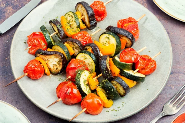 Fondas veganas para el 18: dónde y cuándo celebrar sin productos animales
