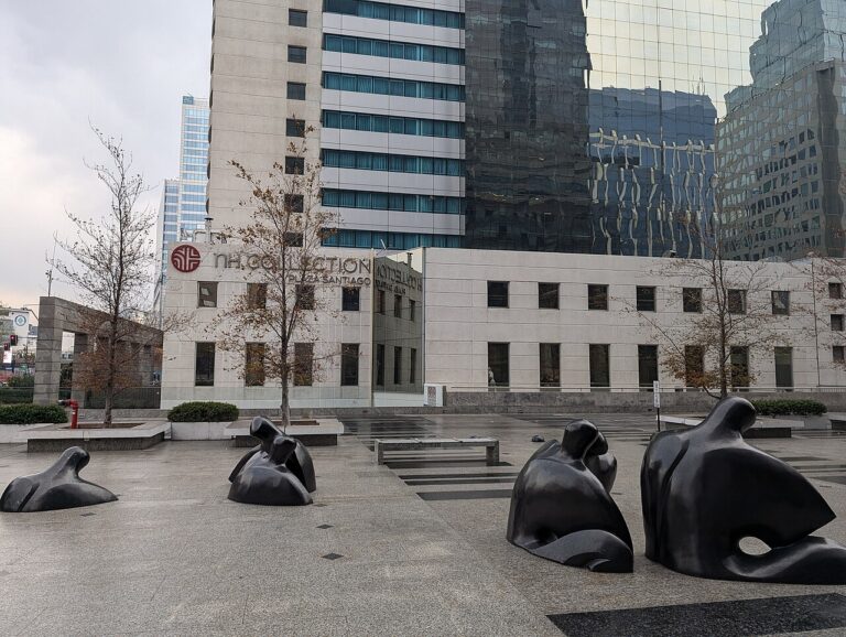 NH Collection Plaza Santiago