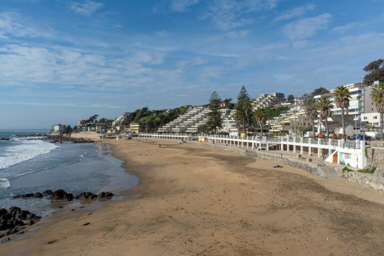 Playa Amarilla