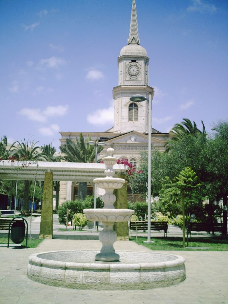 Plaza de Armas y monumentos de Freirina