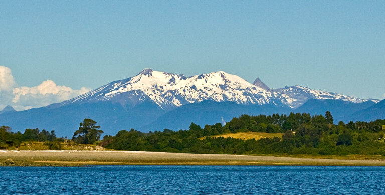 Volcán Yate