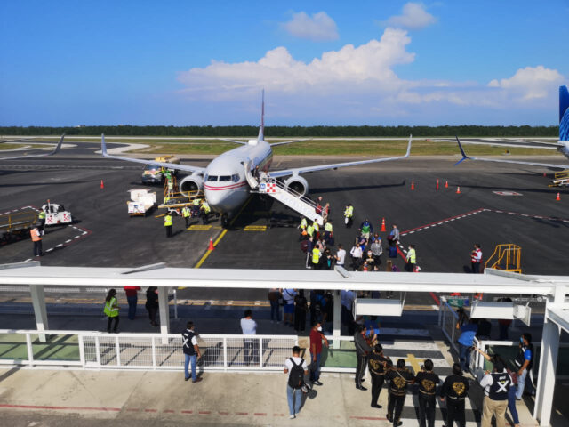 Cozumel pausa cobros aduaneros a turistas con equipos deportivos
