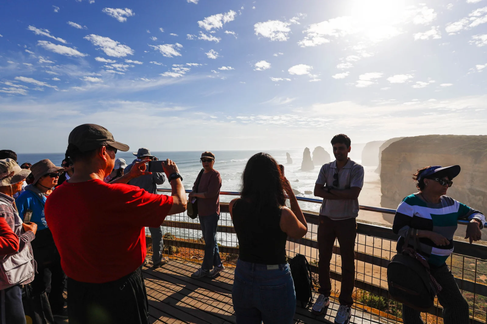 Australia dice basta y limita el turismo en los Doce Apóstoles