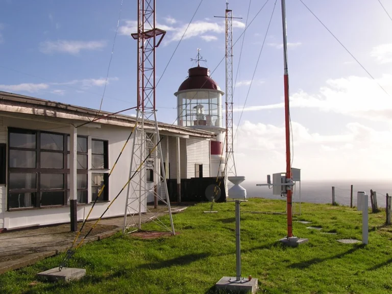 Faro Isla Guafo