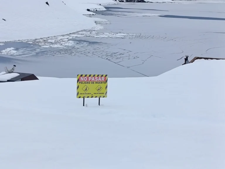 Tragedia en Portillo: avalancha deja tres muertos en Laguna del Inca