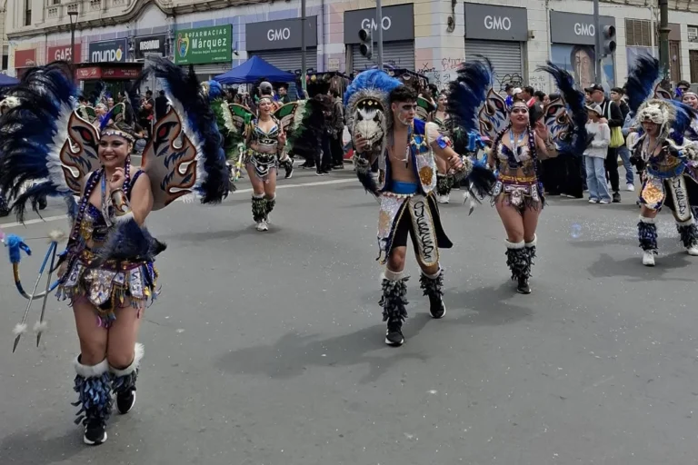 Carnaval Mil Tambores empujó ocupación hotelera al 90% en Valparaíso