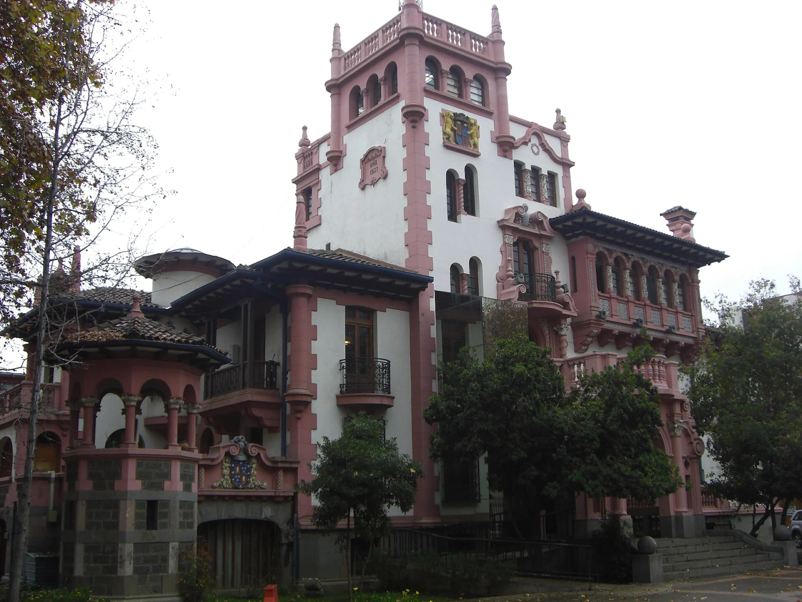 Palacio Vásquez