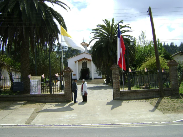 Santuario Nuestra Señora del Rosario de Lora