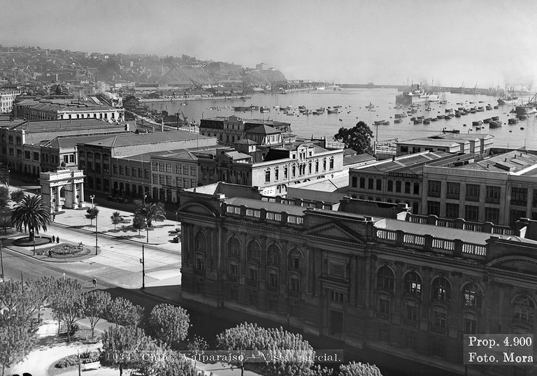 Valparaíso 1839–2026. Fotografías, tiempos y fragmentos Exposición