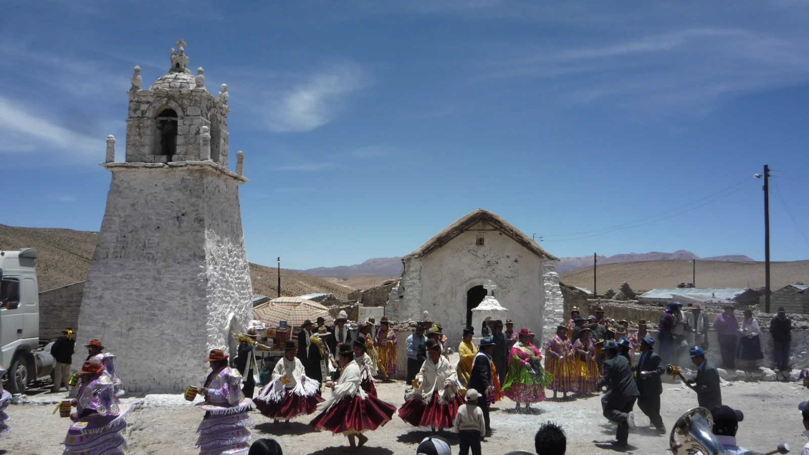 iglesia de la Virgen de la Inmaculada Concepción de Guallatire