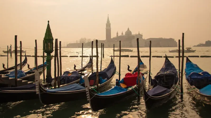 Venecia a 25 euros: cómo aprovechar la ruta Sevilla-Italia en otoño
