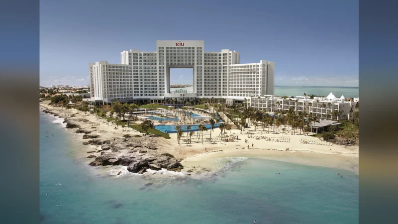 Riu Palace Mexico reabre en Playacar tras renovar sus 434 habitaciones