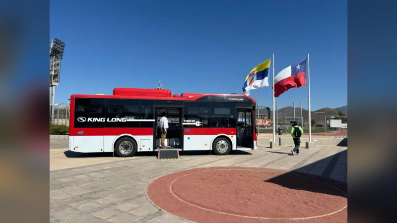 Ovalle estrena 41 buses eléctricos y se convierte en la segunda ciudad de Sudamérica con transporte 100% limpio