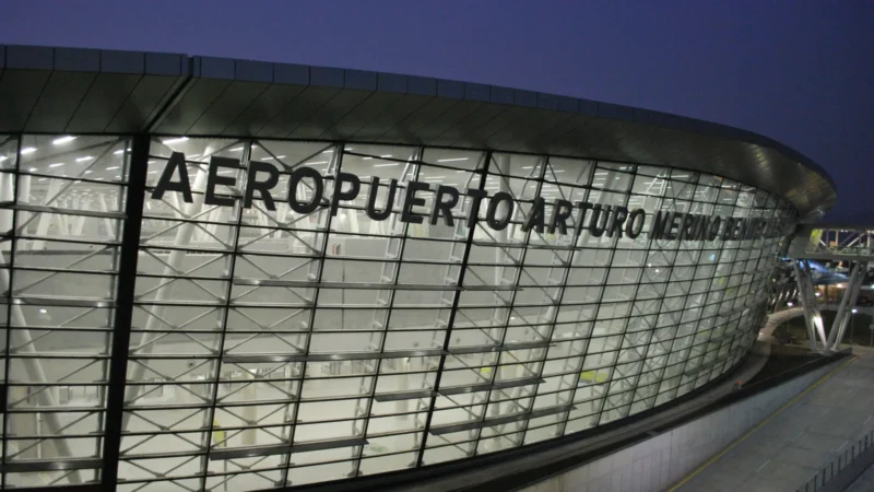 Fin de semana largo, 403.863 pasajeros en el aeropuerto de Santiago