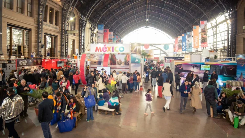 VYVA 2026: turismo y cultura pop se encuentran en Santiago
