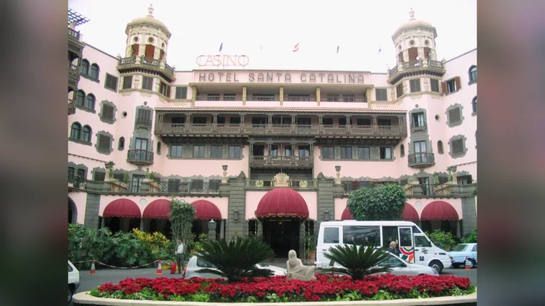 Hotel Santa Catalina: historia, gastronomía y lujo en Gran Canaria