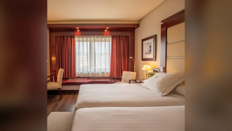 Andalucía, el fenómeno pop del otoño: hoteles al 85% en octubre
