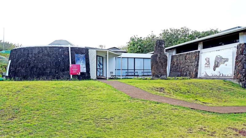 Museo Antropológico de Isla de Pascua reabre tras dos años tomado por familia local