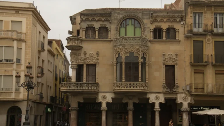 Casa Navàs: el tesoro modernista de Reus que compite con Gaudí