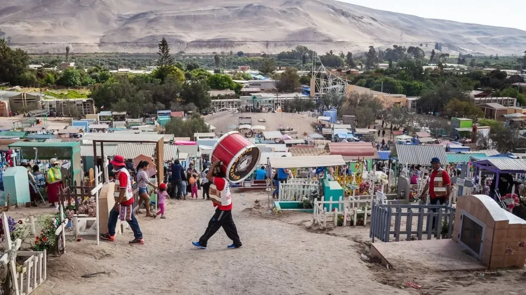 Día de los Muertos en Chile: la tradición del cementerio San Miguel de Azapa