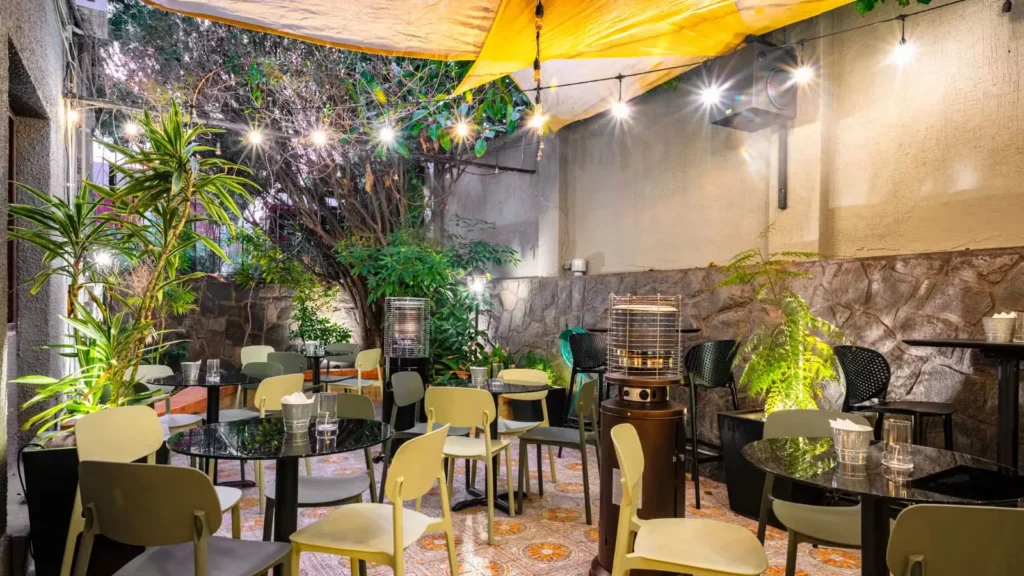Teclados Hotel: el negocio que la cadena de bares instaló en el antiguo Hotel Los Españoles