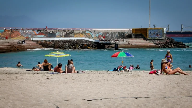 Alerta por temperaturas de hasta 35° este domingo en Antofagasta