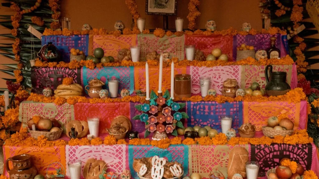 Cómo el azúcar español transformó los cráneos aztecas en calaveras de Día de Muertos