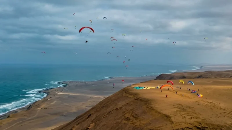 Cielos de Tarapacá: más de cien pilotos de 12 países compitieron en parapente