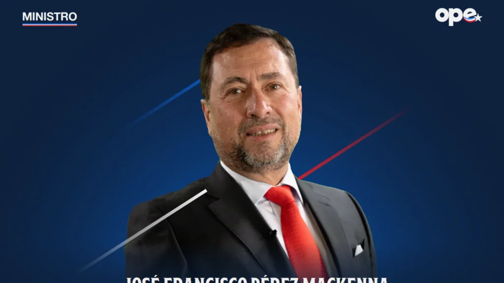 Canciller Pérez Mackenna lanza en Punta Arenas la temporada antártica 2026-2027