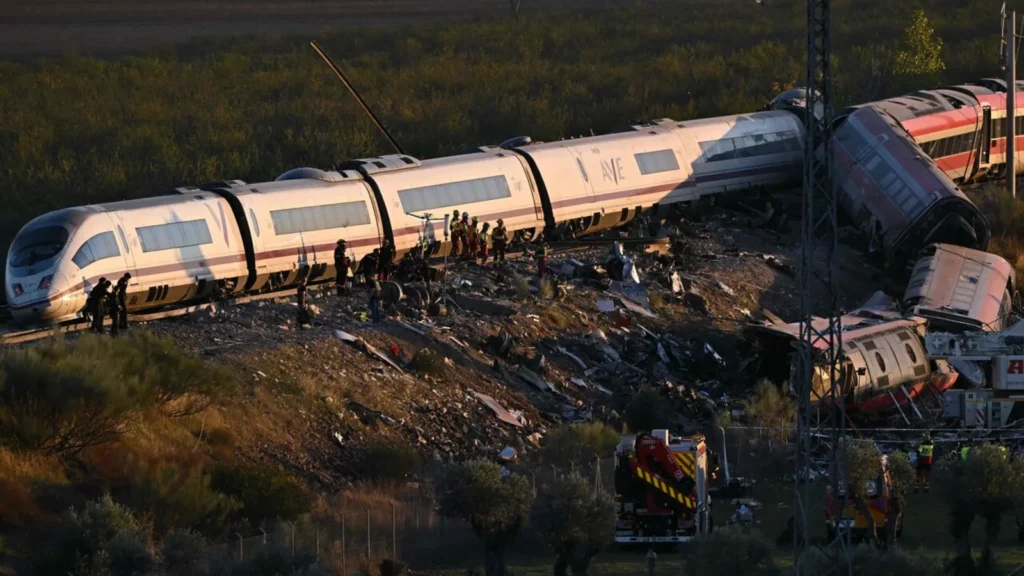 Tragedia en Toledo: 69 muertos al chocar dos trenes en la línea Madrid-Sevilla